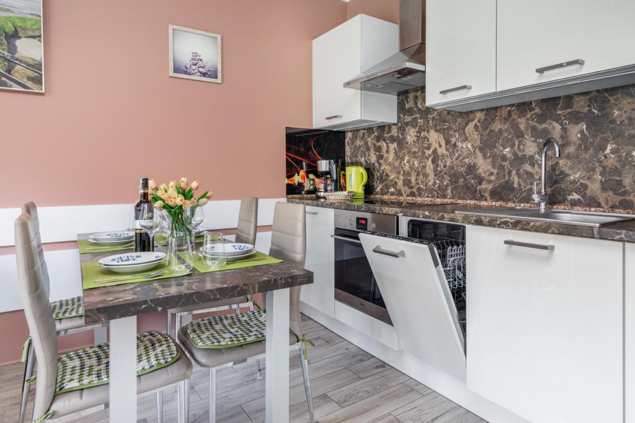 Apartamenty Polnocna By Noclegi Renters Дарлово Экстерьер фото